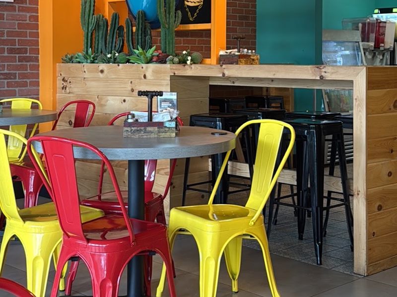 Sr de los Tacos Pembroke Pines interior